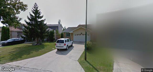 Larawan ng 124 Peres Oblats Drive sa Winnipeg, Manitoba
