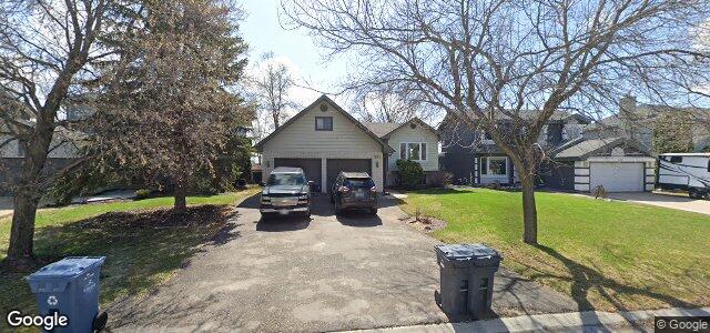 Larawan ng 131 Cassin Crescent sa Winnipeg, Manitoba