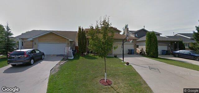 Larawan ng 132 Peres Oblats Drive sa Winnipeg, Manitoba