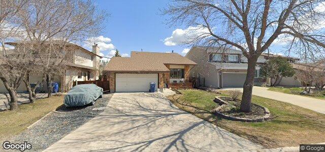 Larawan ng 135 Waterfront Road sa Winnipeg, Manitoba