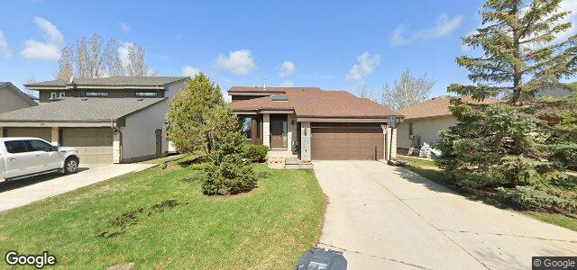 Larawan ng 136 Cassin Crescent sa Winnipeg, Manitoba