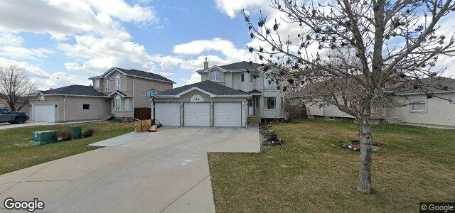 Larawan ng 144 Camirant Crescent sa Winnipeg, Manitoba