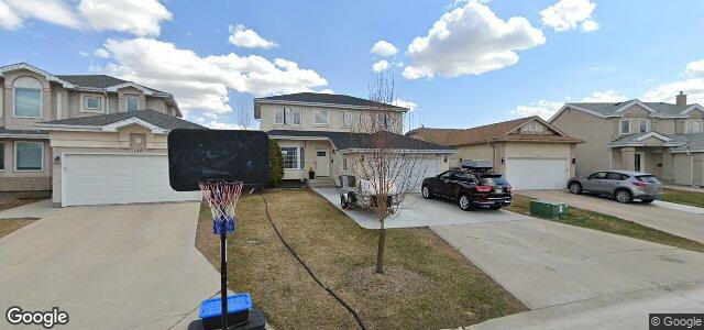 Larawan ng 145 Camirant Crescent sa Winnipeg, Manitoba