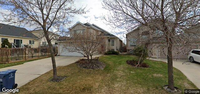 Larawan ng 15 Georges Druwe Crescent sa Winnipeg, Manitoba