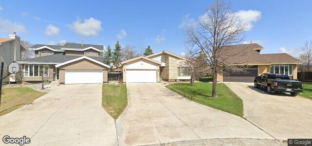 Larawan ng 15 Pynoo Place sa Winnipeg, Manitoba