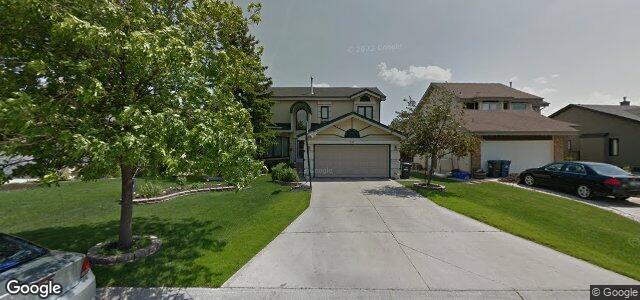 Larawan ng 151 Desjardins Drive sa Winnipeg, Manitoba