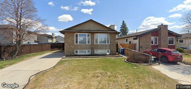 Larawan ng 165 Charbonneau Crescent sa Winnipeg, Manitoba