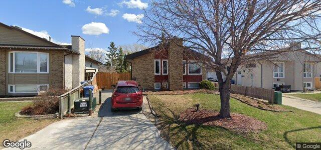Larawan ng 169 Charbonneau Crescent sa Winnipeg, Manitoba