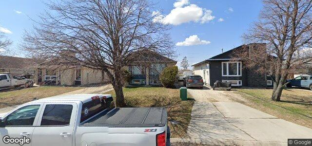 Larawan ng 170 Charbonneau Crescent sa Winnipeg, Manitoba