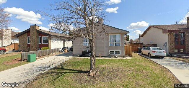 Larawan ng 173 Charbonneau Crescent sa Winnipeg, Manitoba