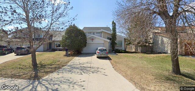 Larawan ng 18 Waterfront Road sa Winnipeg, Manitoba