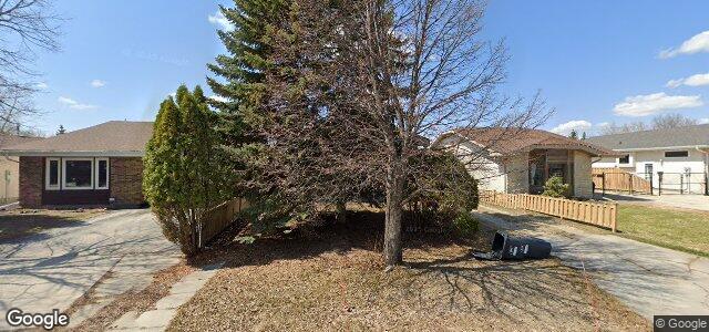 Larawan ng 194 Charbonneau Crescent sa Winnipeg, Manitoba