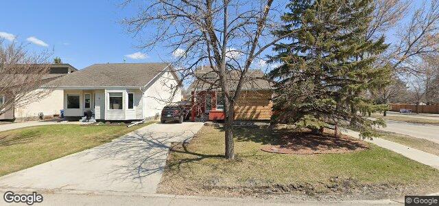 Larawan ng 2 Gauvreau Road sa Winnipeg, Manitoba