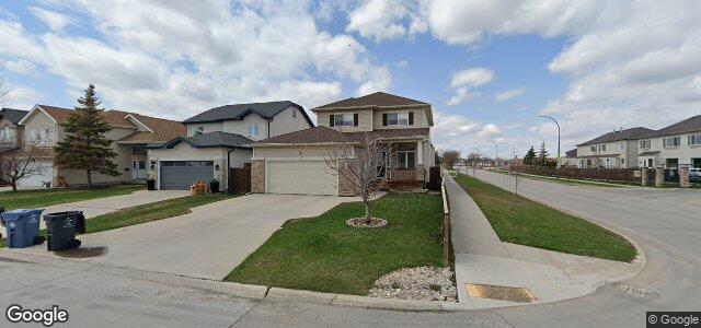 Photo of 2 Lands End Cove in Winnipeg, Manitoba