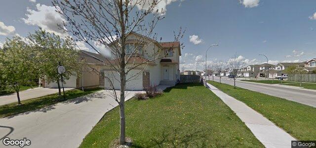 Larawan ng 2 Lessard Place sa Winnipeg, Manitoba