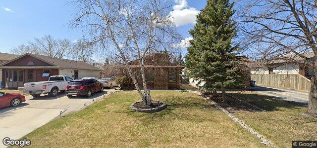 202 Charbonneau Crescent（加拿大曼尼托巴省温尼伯市）房屋照片