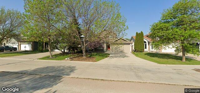 Larawan ng 208 De La Seigneurie Boulevard sa Winnipeg, Manitoba