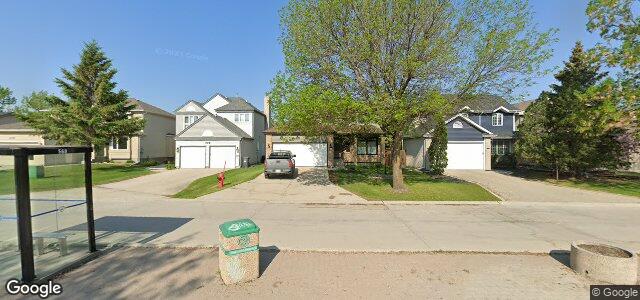 Larawan ng 216 De La Seigneurie Boulevard sa Winnipeg, Manitoba