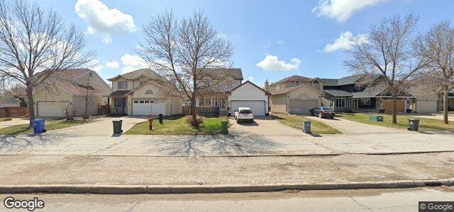 Photo of 23 Desjardins Drive in Winnipeg, Manitoba