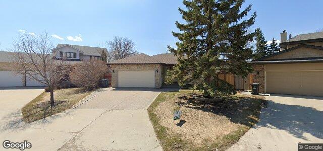 Larawan ng 23 Waterside Cove sa Winnipeg, Manitoba