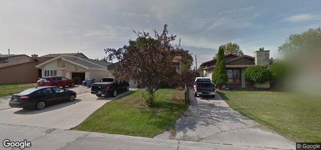 Larawan ng 230 Charbonneau Crescent sa Winnipeg, Manitoba