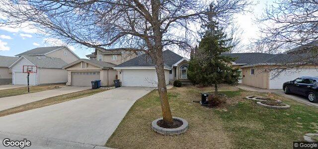 Larawan ng 250 Island Lakes Drive sa Winnipeg, Manitoba