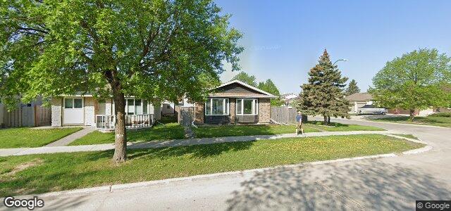 Larawan ng 250 Island Shore Boulevard sa Winnipeg, Manitoba