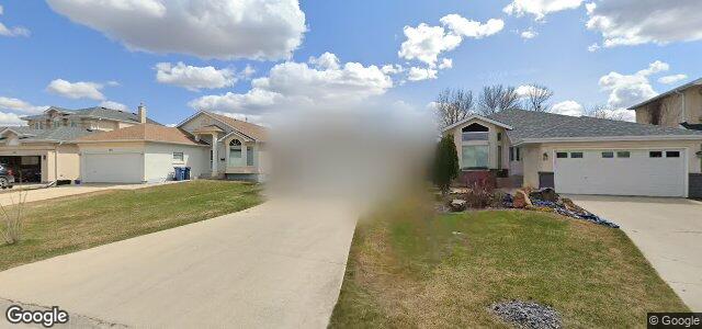 Larawan ng 297 De La Seigneurie Boulevard sa Winnipeg, Manitoba