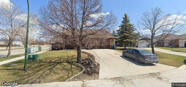 Photo of 3 Waterside Cove in Winnipeg, Manitoba