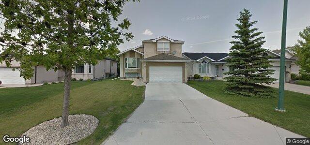 Larawan ng 300 De La Seigneurie Boulevard sa Winnipeg, Manitoba