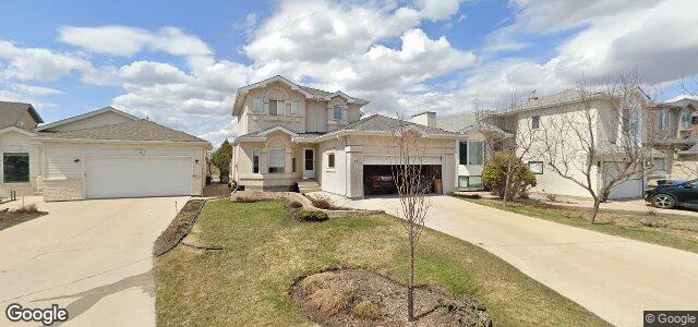 Larawan ng 35 Camirant Crescent sa Winnipeg, Manitoba