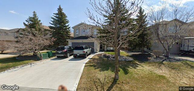 Larawan ng 381 De La Seigneurie Boulevard sa Winnipeg, Manitoba