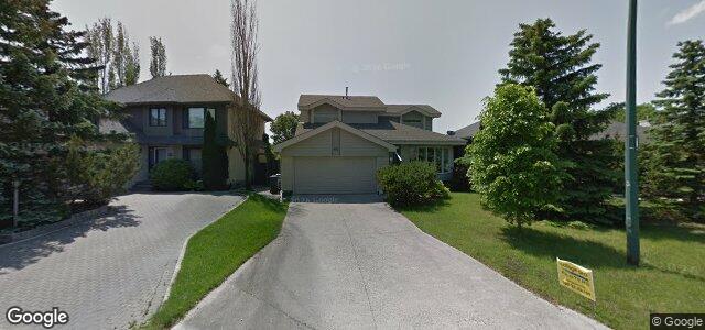 Larawan ng 48 Peres Oblats Drive sa Winnipeg, Manitoba