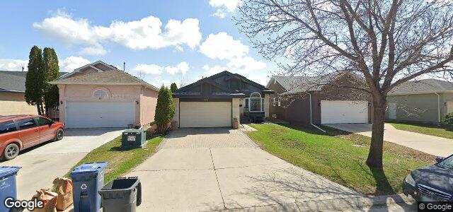 Photo of 52 Mckall Bay in Winnipeg, Manitoba