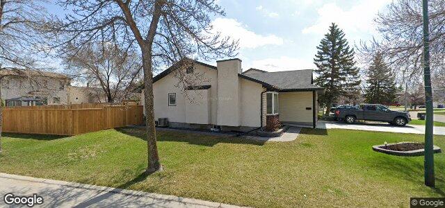 Larawan ng 53 Leger Crescent sa Winnipeg, Manitoba