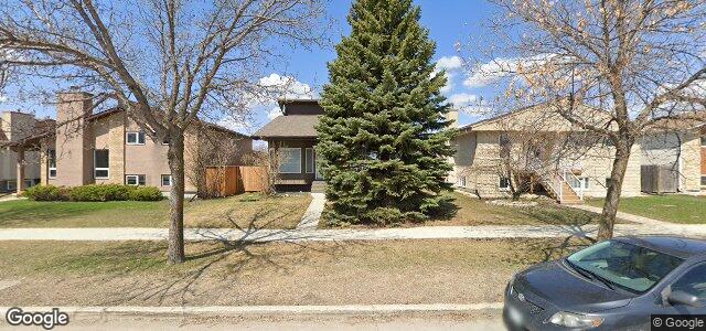 Photo of 58 Desjardins Drive in Winnipeg, Manitoba