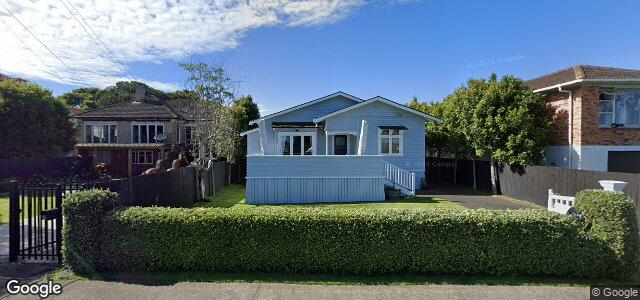 Larawan ng 6 Waterfront Road sa Winnipeg, Manitoba