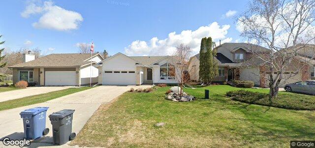 Larawan ng 67 Cassin Crescent sa Winnipeg, Manitoba
