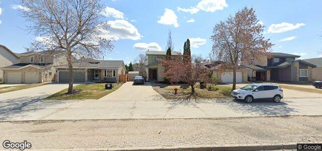 Larawan ng 67 Desjardins Drive sa Winnipeg, Manitoba