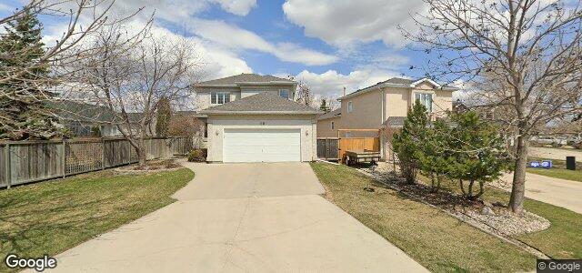 Larawan ng 68 Camirant Crescent sa Winnipeg, Manitoba
