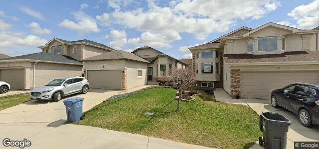 Photo of 7 Evelyne Reese Boulevard in Winnipeg, Manitoba