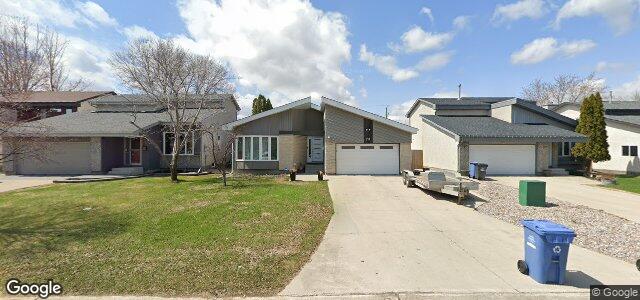 Larawan ng 70 Leger Crescent sa Winnipeg, Manitoba