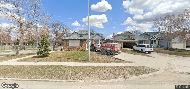 Larawan ng 75 De La Seigneurie Boulevard sa Winnipeg, Manitoba