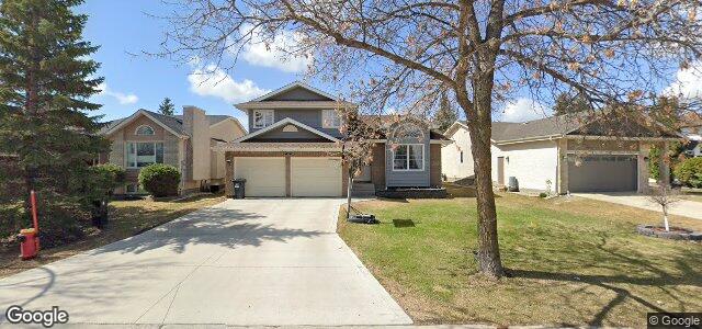 Larawan ng 76 Peres Oblats Drive sa Winnipeg, Manitoba