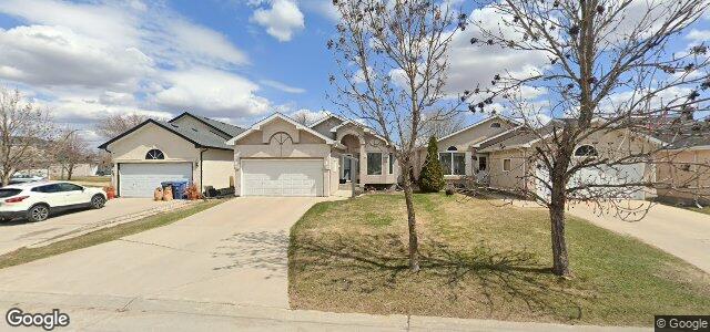 Larawan ng 83 Langton Drive sa Winnipeg, Manitoba