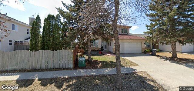 Larawan ng 90 Waterfront Road sa Winnipeg, Manitoba