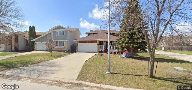 Photo of 92 Peres Oblats Drive in Winnipeg, Manitoba