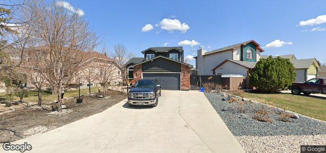 92 Surfside Crescent（加拿大曼尼托巴省溫尼伯市）房屋照片