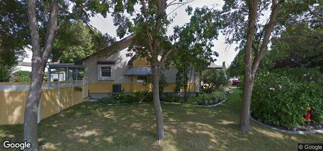 Larawan ng 93 Leger Crescent sa Winnipeg, Manitoba