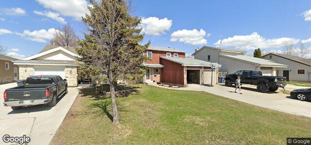 Larawan ng 94 Charbonneau Crescent sa Winnipeg, Manitoba